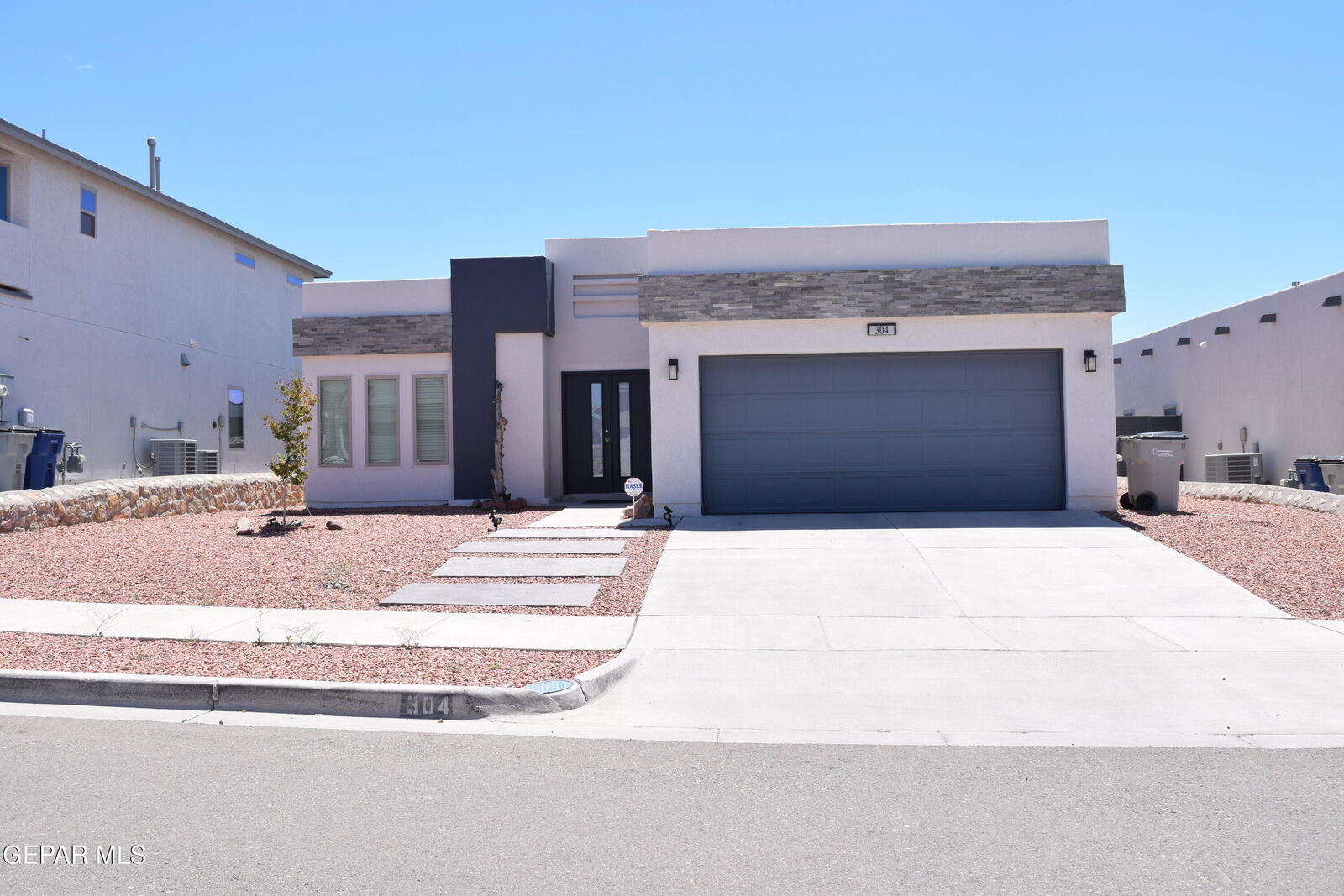 Property Photo: 304 Playa Tronones TX 79932