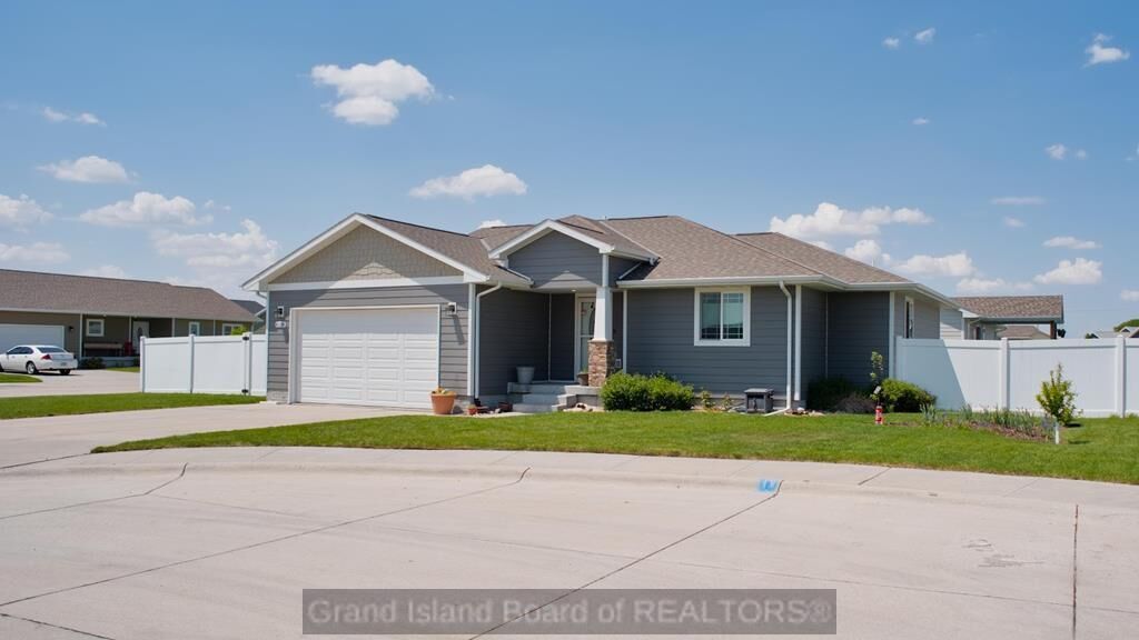 Property Photo:  4328 Indian Grass Cir  NE 68803 