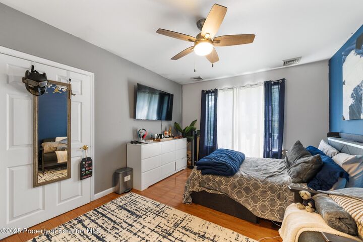 Property Photo:  32 Pine Tree Drive # L4b  PA 18424 