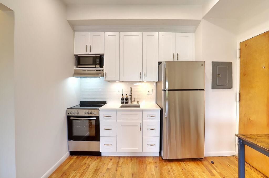 Property Photo:  11 Cuneo Pl 3B  NJ 07307 