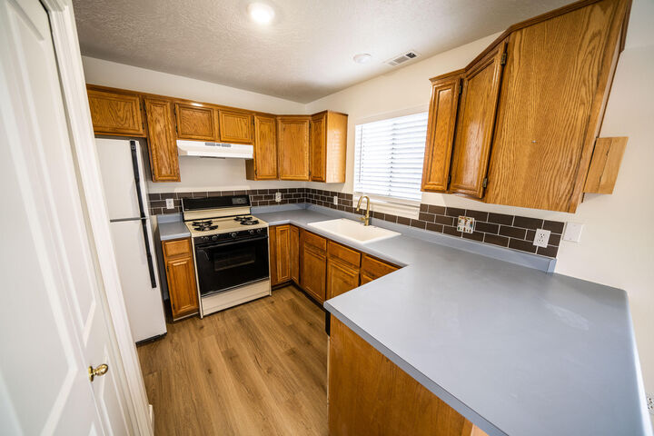 Property Photo:
