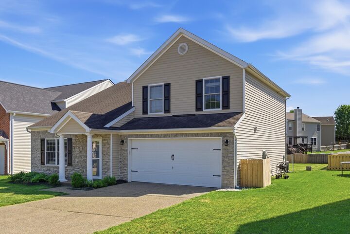 Property Photo:  102 Jennifer Drive  KY 40324 