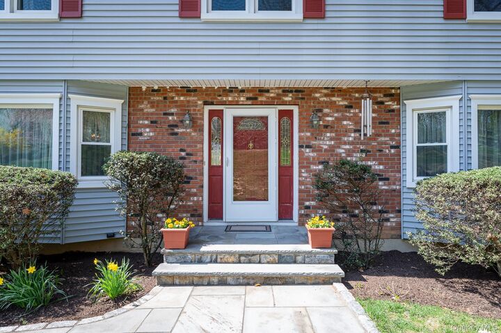 Property Photo:  27 David Road  NY 10589 