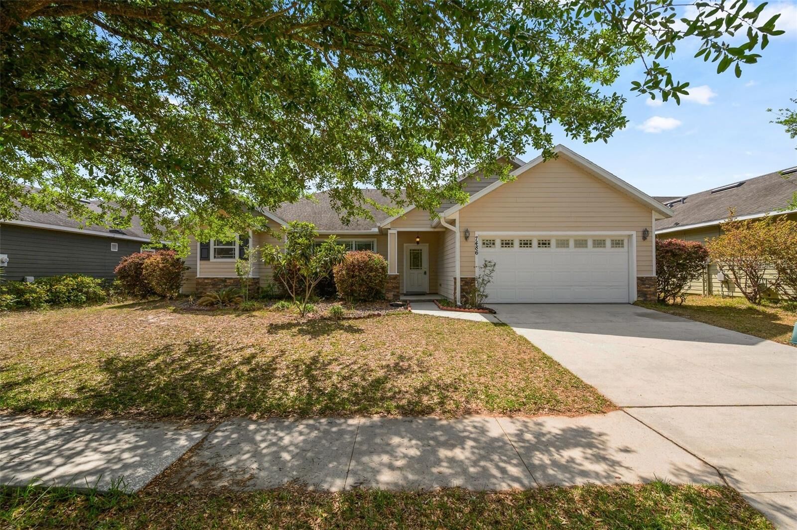 Property Photo:  7486 SW 87th Terrace  FL 32608 