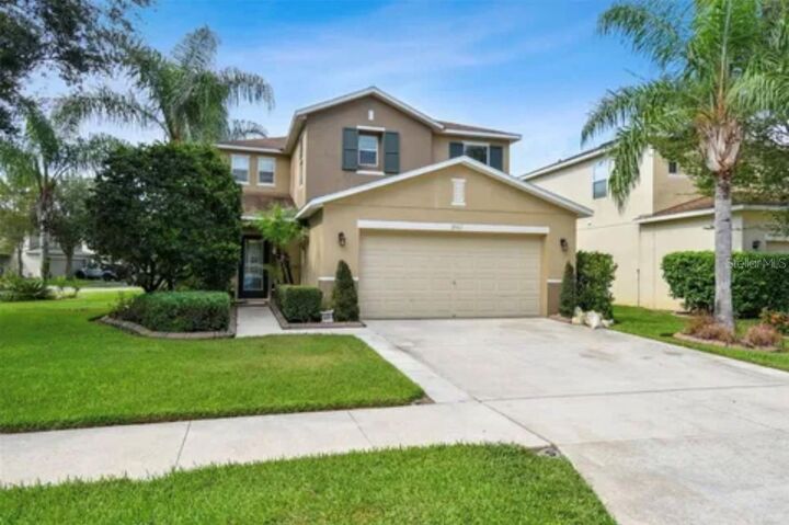 Property Photo:  18907 Randall Place  FL 34638 