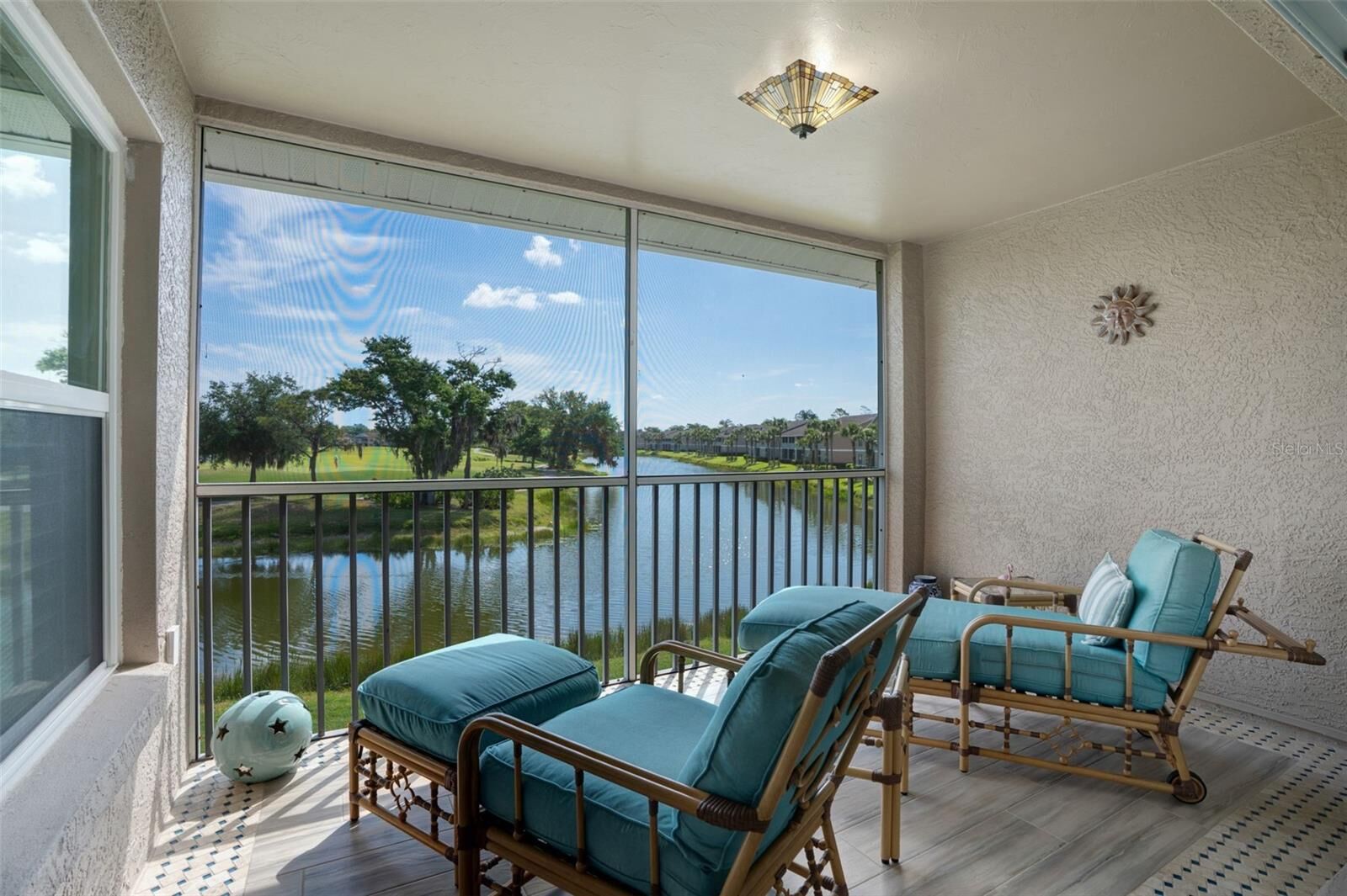 Property Photo: 5310 Hyland Hills Avenue 2124 FL 34241