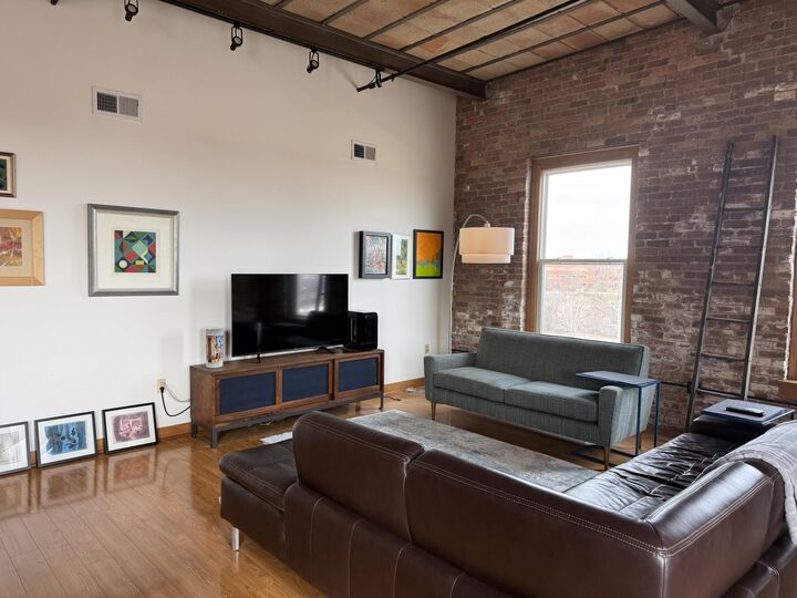 Property Photo:  720 S Marquette St  WI 53403 