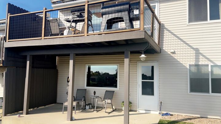 Property Photo:  2041 Lakeside St  ND 58703 