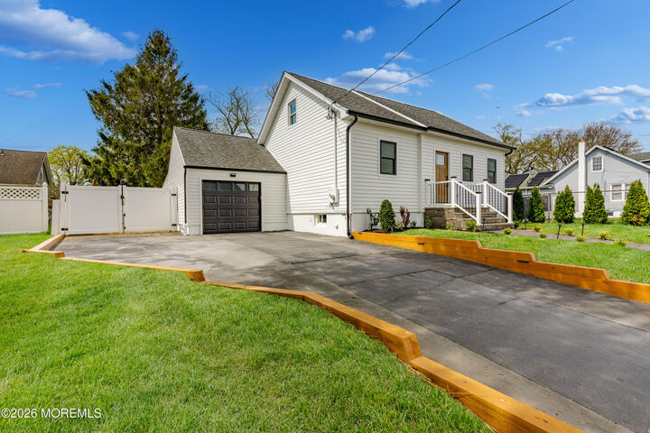 Property Photo:  65 W Wall Street  NJ 07753 