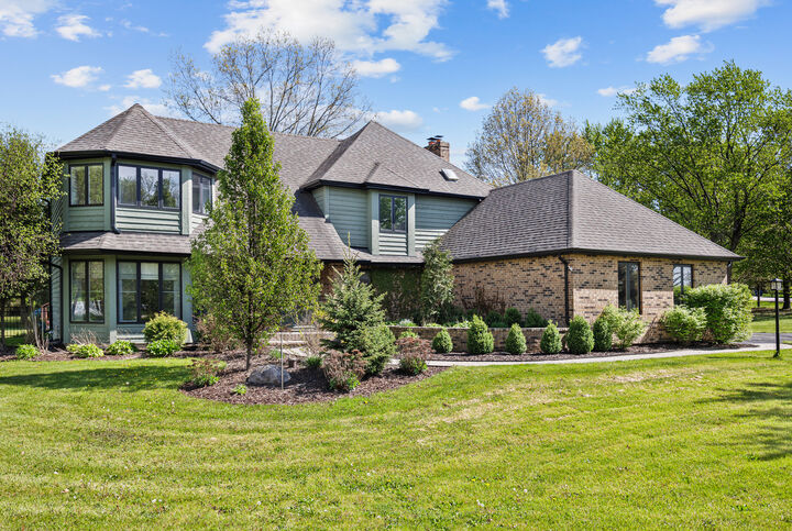 Property Photo:  6N131 Old Homestead Road  IL 60175 