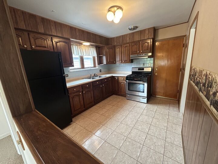 Property Photo:  9054 Bennett Avenue 2  IL 60203 