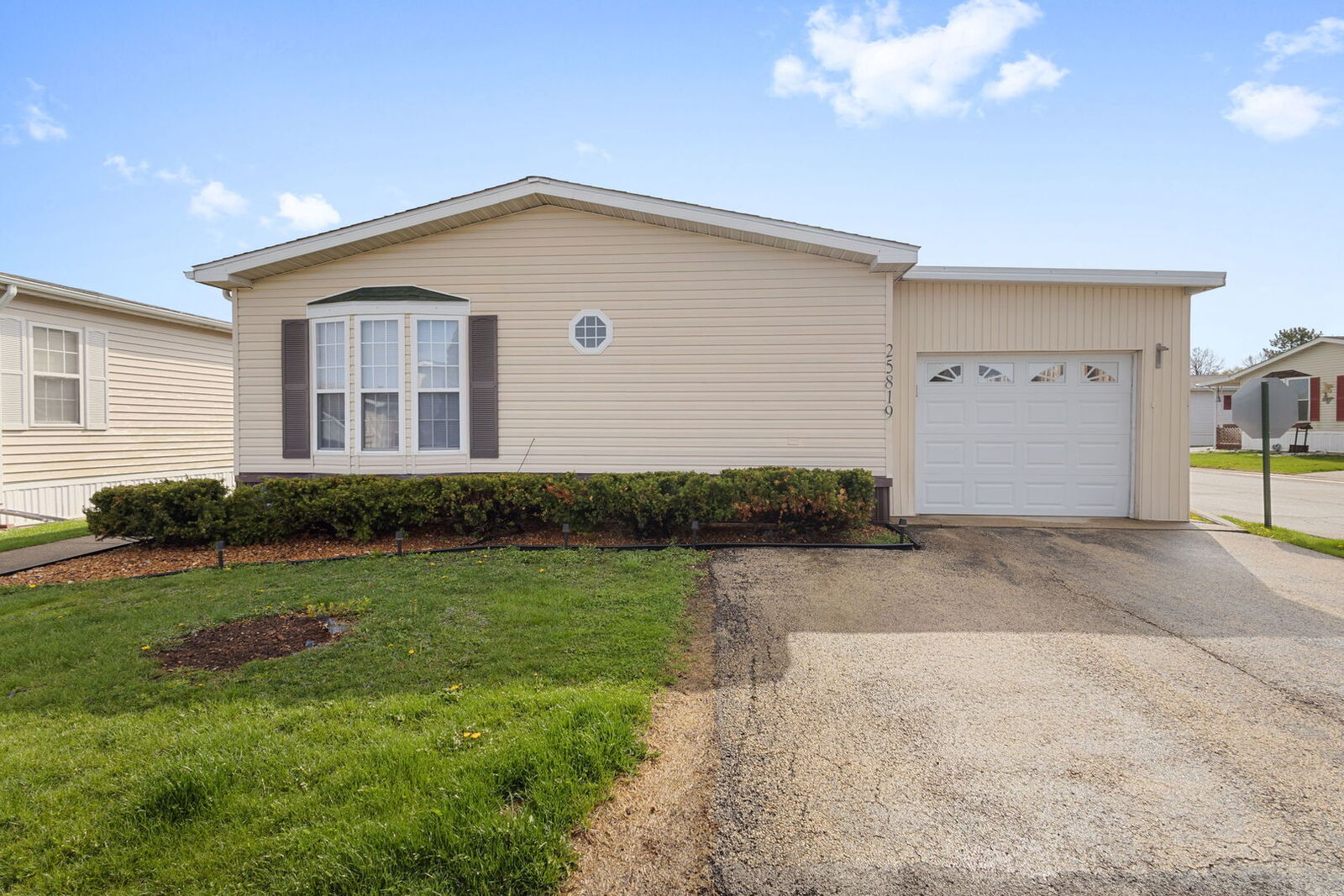 Property Photo:  25819 Pinehurst Drive 139  IL 60449 