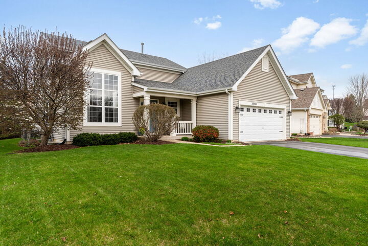 Property Photo:  34250 N Wineberry Lane  IL 60073 