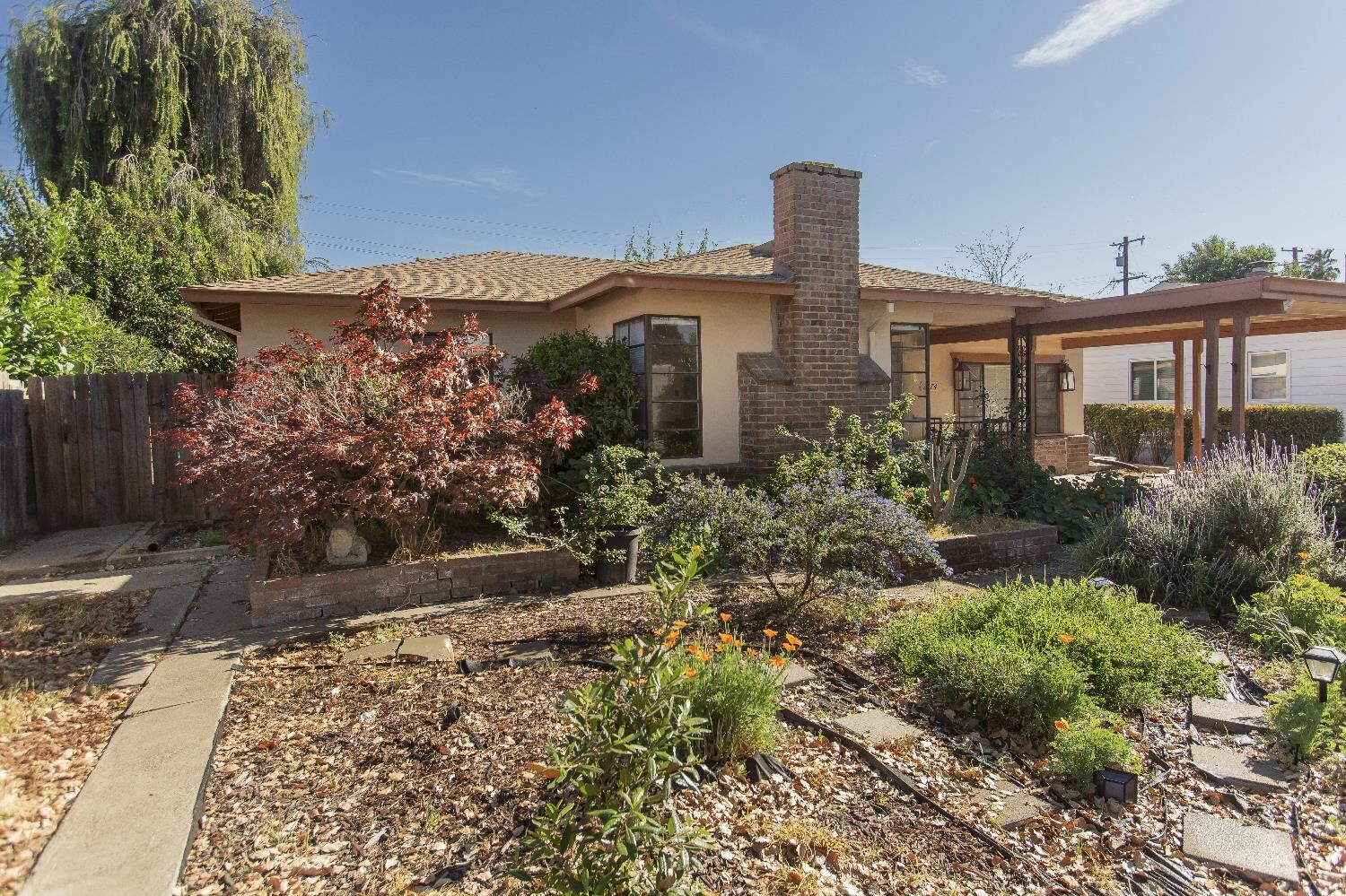 Property Photo:  2074 W Monterey Avenue  CA 95204 