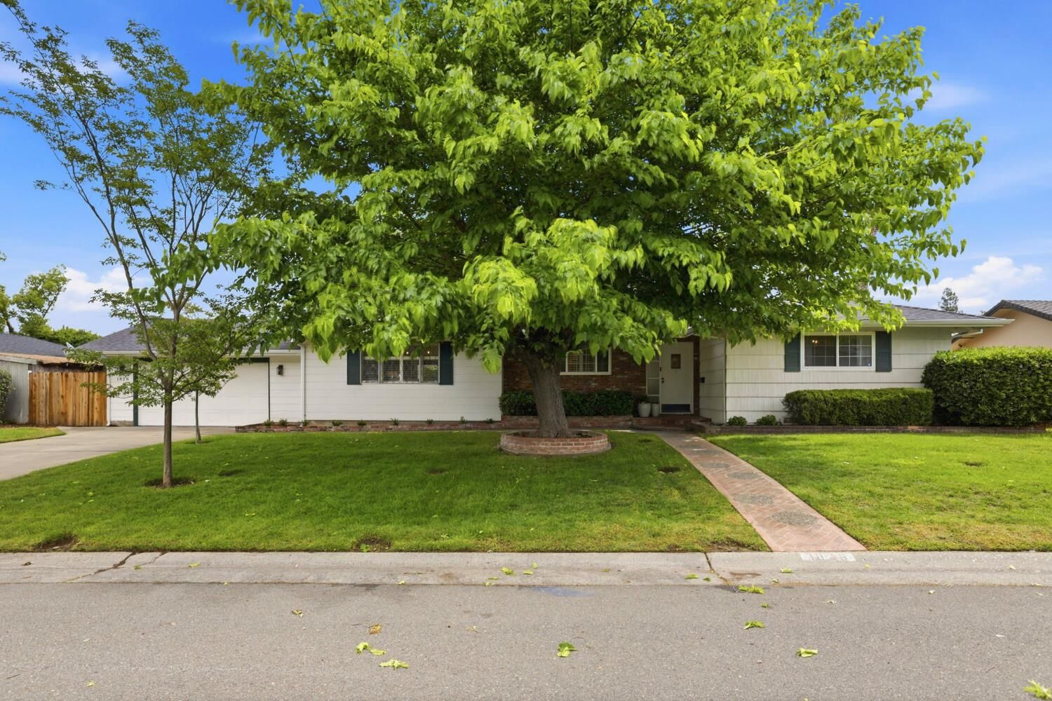 Property Photo:  1828 Wayside Lane  CA 95864 