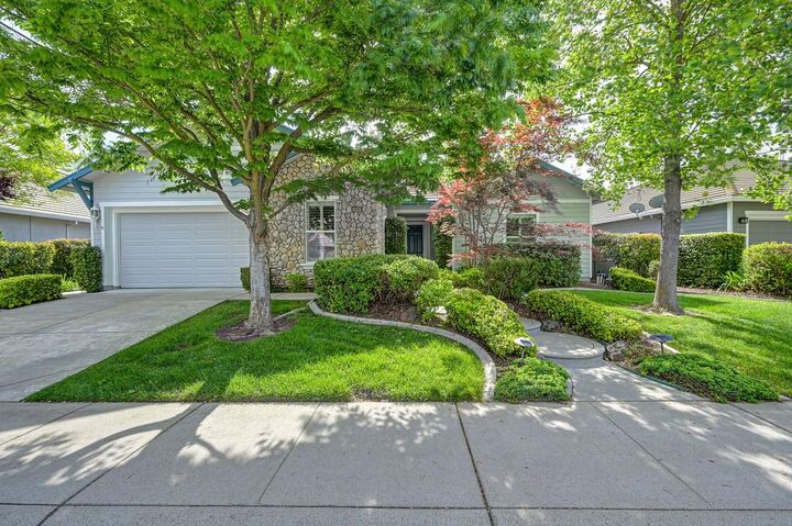 Property Photo:  5806 San Anselmo Lane  CA 95835 