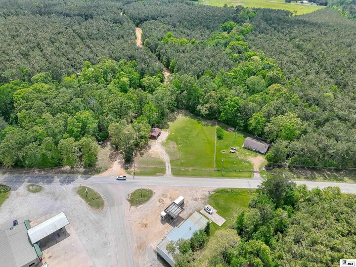 Property Photo: 9295 W Highway 4 LA 71418