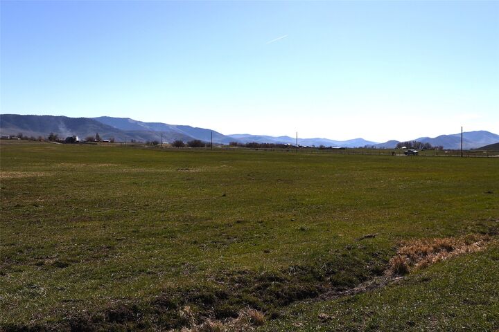 Property Photo:  18 Cluzen Road  MT 59848 