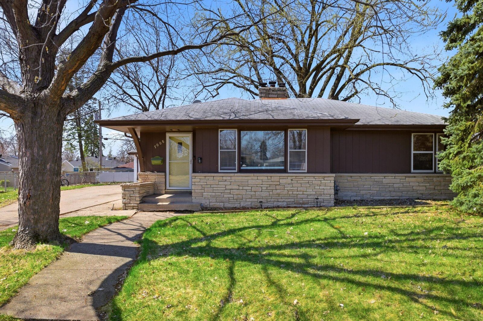 Property Photo:  7008 17th Avenue S  MN 55423 