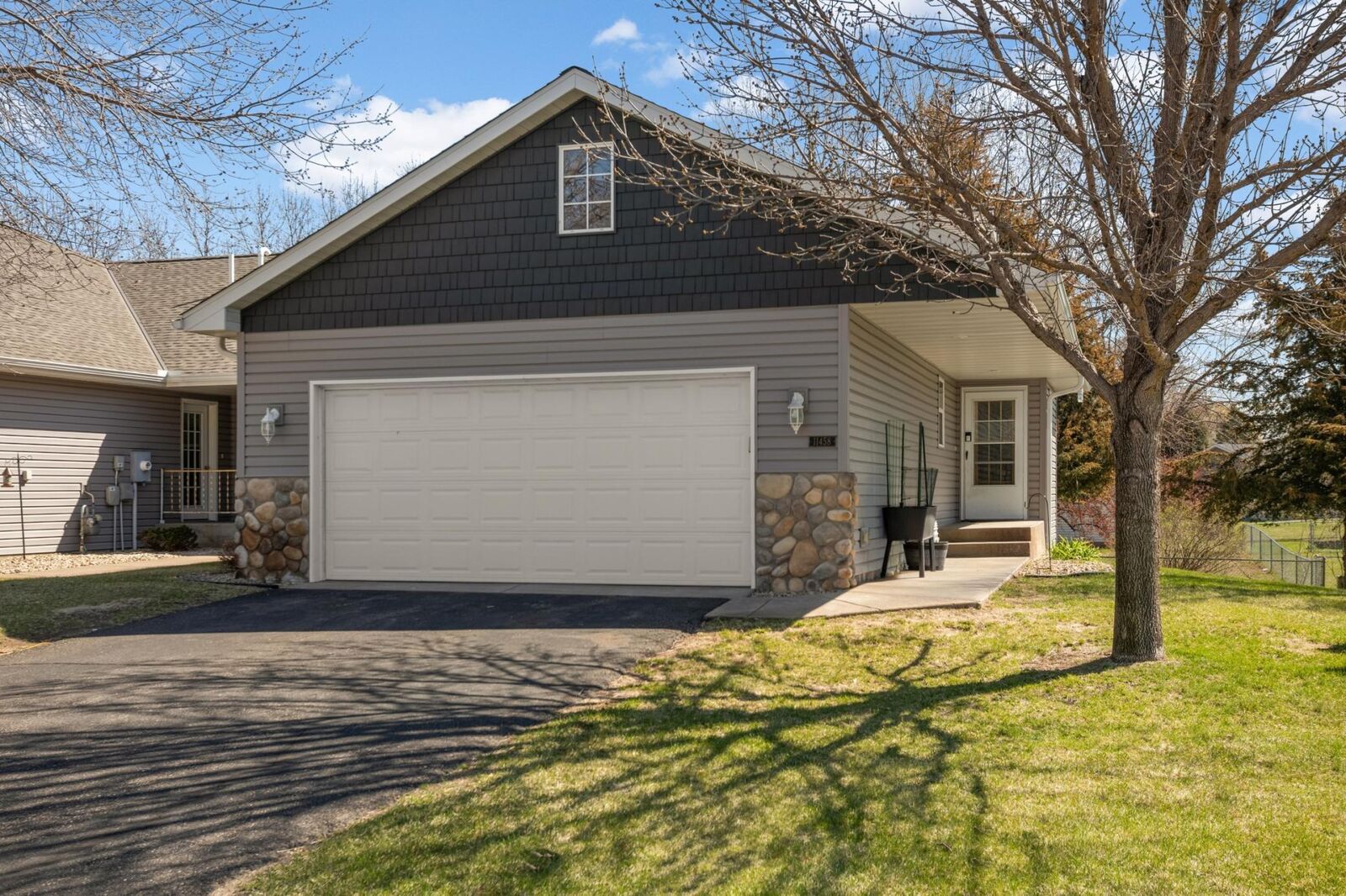 Property Photo:  11458 Nicholas Circle  MN 55362 