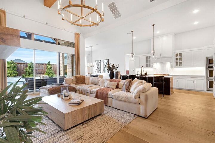 Property Photo: 1630 Caruth Drive TX 75078