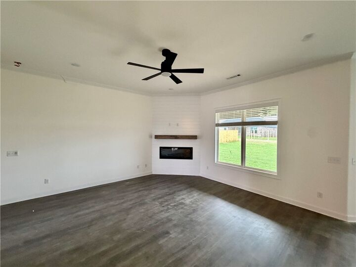 Property Photo:  1809 Ferguson Street  AR 72751 