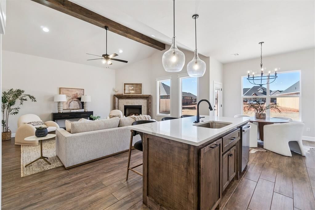 Property Photo: 10412 SW 49th Street OK 73064