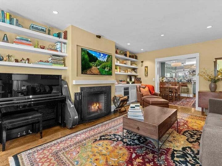 Property Photo:  499 Shawmut Ave 4  MA 02118 