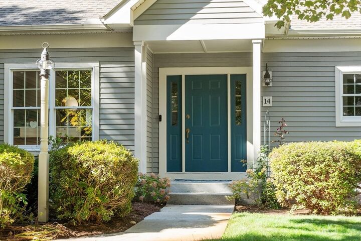 Property Photo:  14 Stonegate Ln 14  MA 01730 