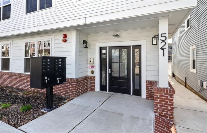 Property Photo:  521 East 8th 1  MA 02127 