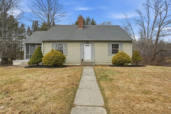 Property Photo:  75 North Rd  MA 01036 