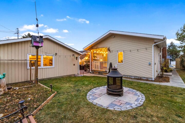 Property Photo: 4604 Marwood Way NE AB T2A 2S7