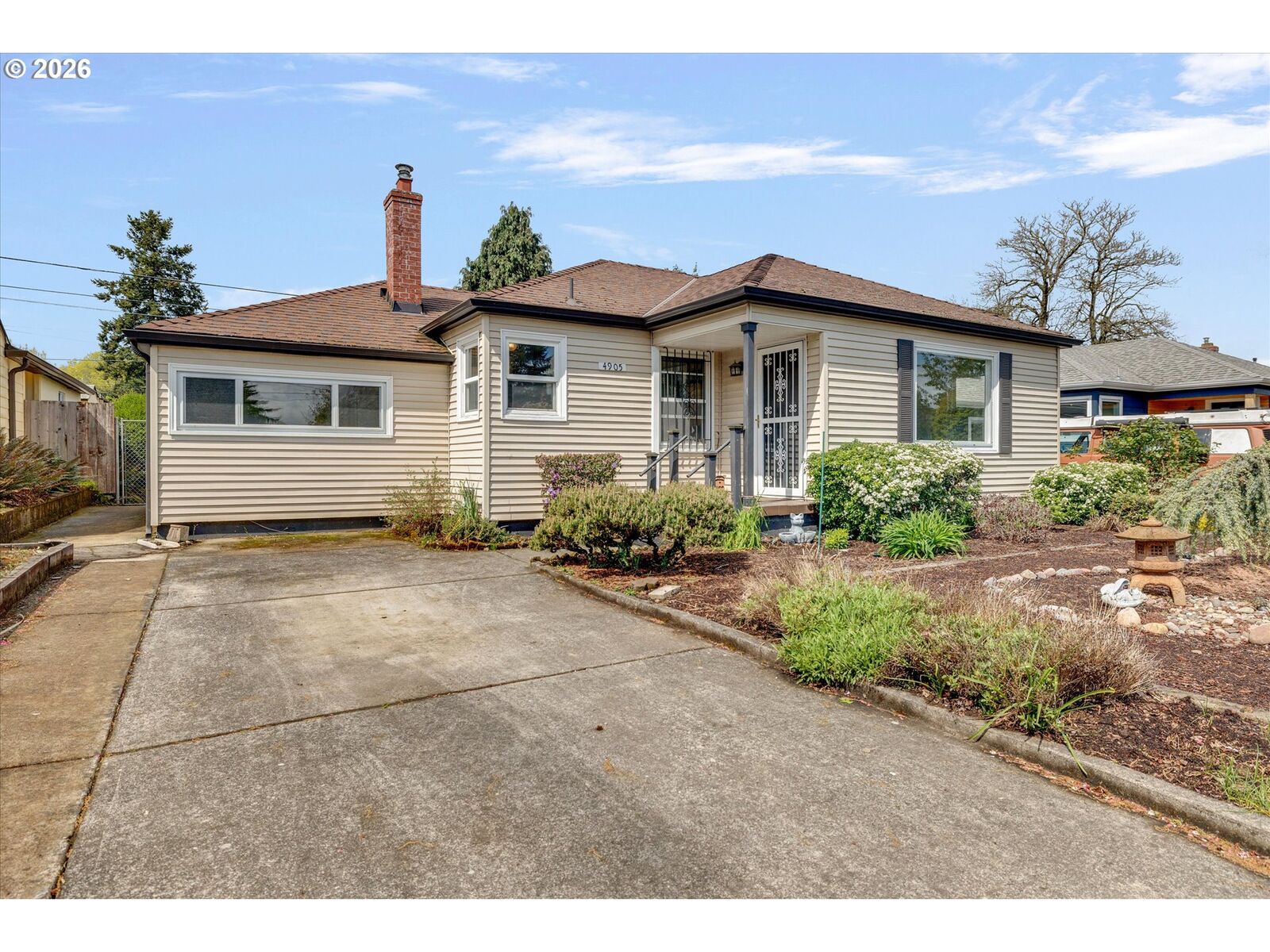 Property Photo:  4905 NE 78th Ave  OR 97218 