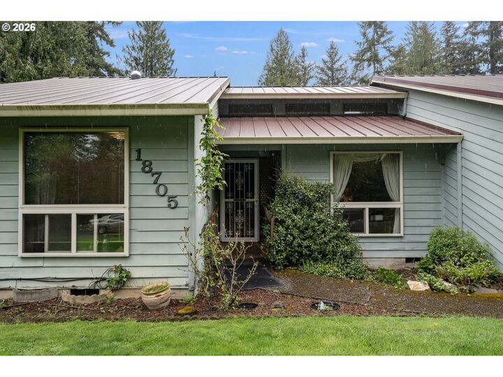 Property Photo:  18705 S Forest Grove Loop  OR 97045 