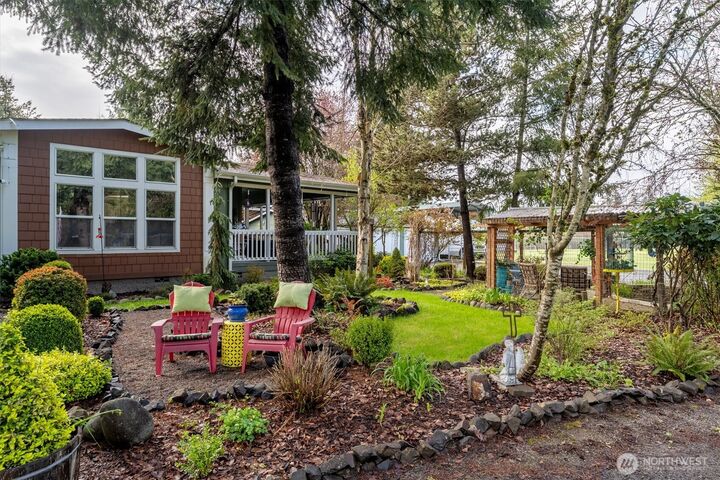 Property Photo:  138  Twin Peaks Road  WA 98591 