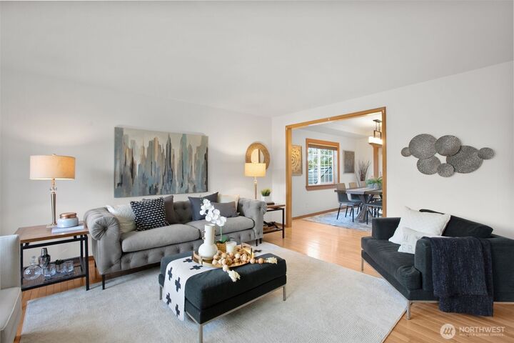 Property Photo:  14722  45th Place W  WA 98087 