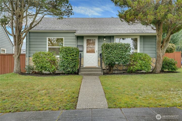 Property Photo:  4922 N 19th Street  WA 98406 