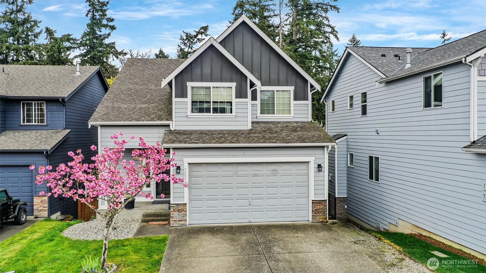 Property Photo:  29524  63rd Court S  WA 98001 