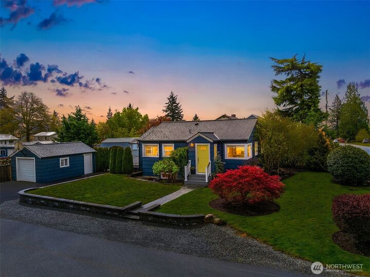 Property Photo:  16202  11th Avenue SW  WA 98166 