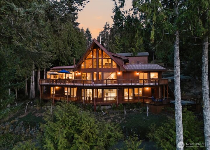 Property Photo:  17  Quiet Place  WA 98320 