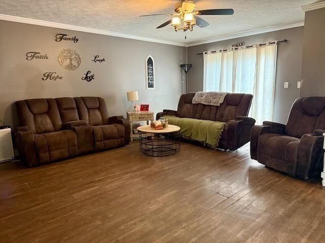 Property Photo:  312 E Plum  IN 47330 