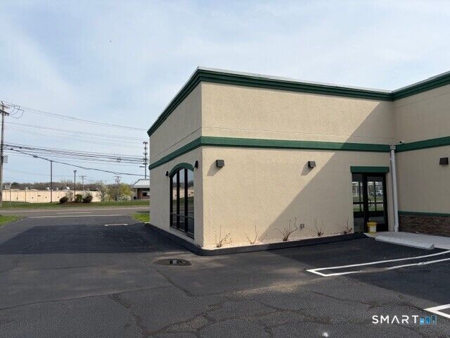 Property Photo:  449 Boston Post Road  CT 06477 