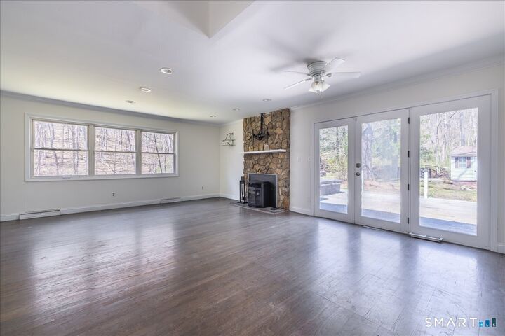 Property Photo:  370 Quaker Farms Road  CT 06488 