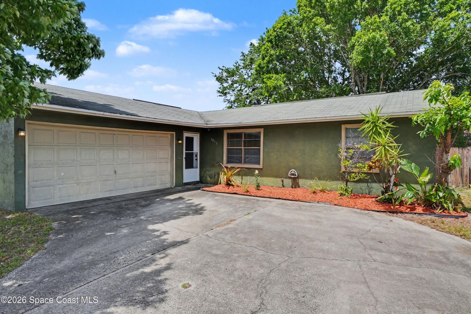 Property Photo: 3815 Jupiter Boulevard SE FL 32909