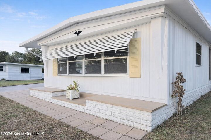 Property Photo:  345 Holiday Park Boulevard NE  FL 32907 