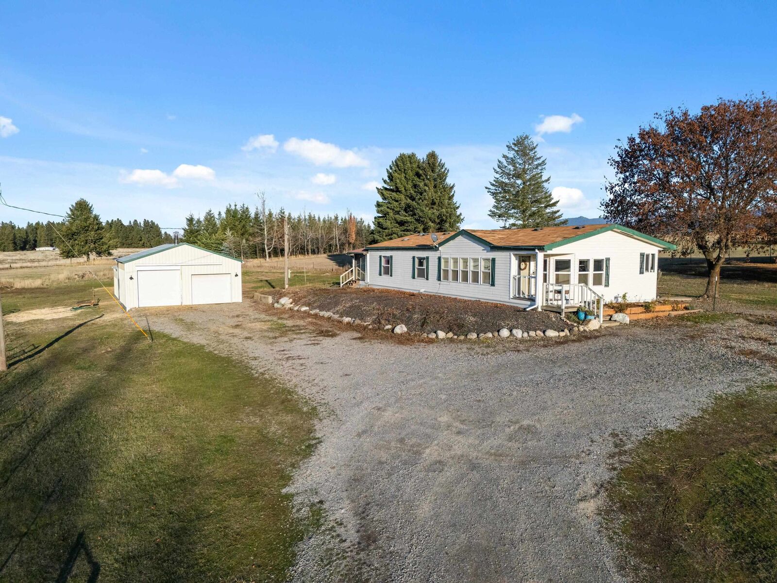 Property Photo:  5519 S Chapman Rd  WA 99016 