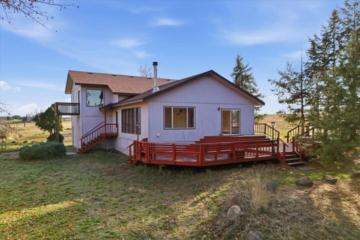 Property Photo:  20408 W Indiana Ln  WA 99022 