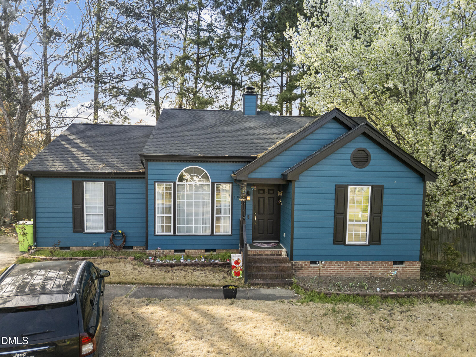 Property Photo:  104 Iron Kettle Court  NC 27545 