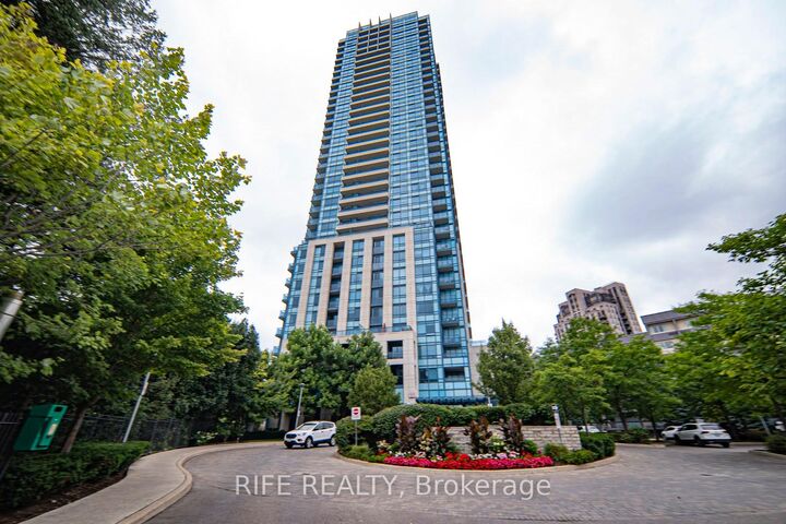 Property Photo: 181 Wynford Drive 3301 ON M3C 0C6