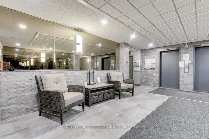 Property Photo: 1600 Adelaide Street N 605 ON N5X 3H6